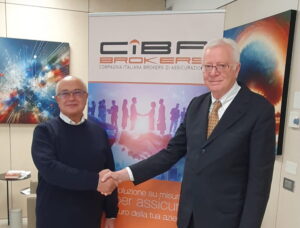 A sinistra il presidente di Ciba Brokers, Daniele Ravaglia, a destra, Goffredo Moschini, titolare di Moschini&Partners